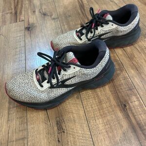 Women’s Brooks